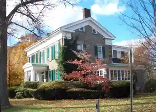 Cobblestone House
