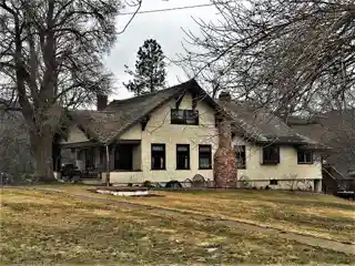 Ainsworth House