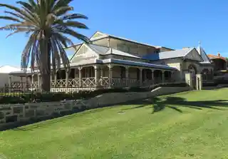 Le Fanu House