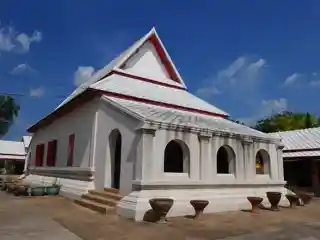 Wat Phraya Suren