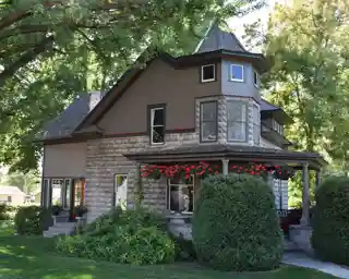 Halbert F. and Grace Neal House