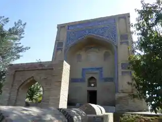 Qaffol Shoshi mausoleum