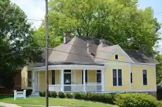 Abrams House