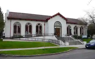 Albina Library