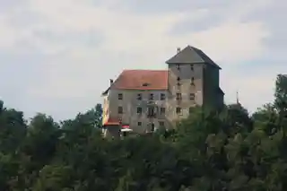 Burg Neudenstein