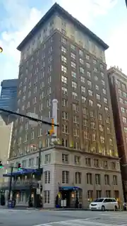 The Ellis Hotel