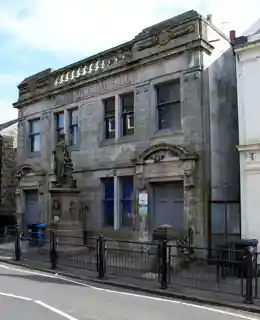 Walker Memorial Hall