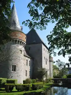 Solre-sur-Sambre Castle