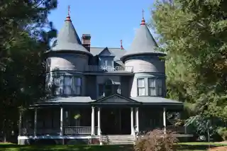 James A. and Laura Thompson Long House