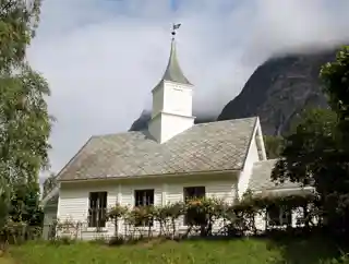 Eikesdal Church