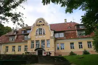 Vecbebri Manor
