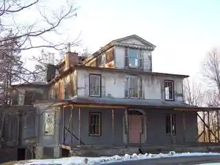 Plumb-Bronson House