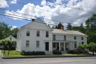 Pratt-McDaniels-LaFlamme HOuse