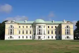 Mežotne Palace