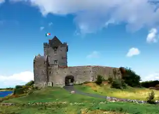Dunguaire Castle
