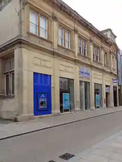 21–22 High Street