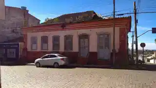 House of Ulhôa Cintra