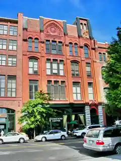 Bell Apartments
