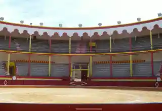 Nazaré Bullring
