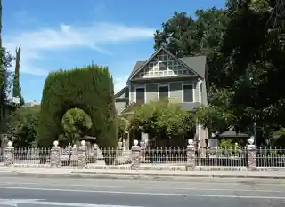 Hyde House