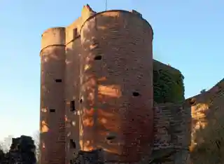 Neudahn Castle