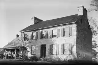 Capt. William Lucas and Robert Lucas House