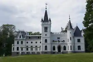 Stāmeriena Palace