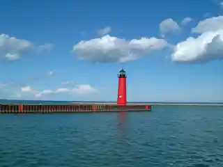 Kenosha North Pier Light