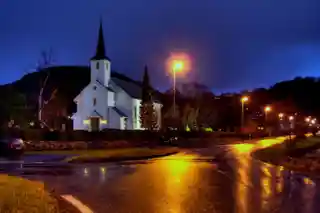 Askvoll Church