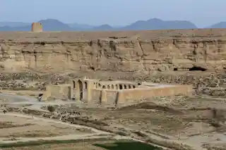 Izadkhast Caravanserai