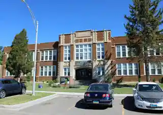 Mandan High School