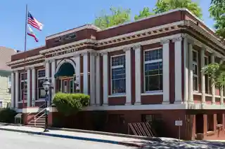 Grass Valley Public Library