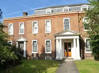 123 Mortlake High Street