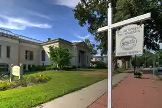Colchester Village Historic District