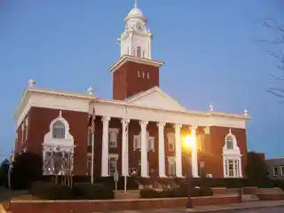 Lee County Courthouse