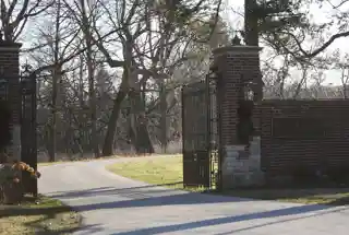 Riverbend Estate