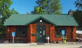 Log Cabin