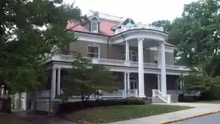 Purinton House