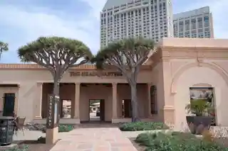 City of San Diego Police Headquarters, Jails and Courts