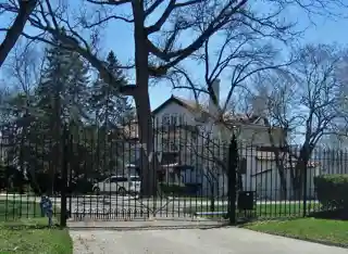 Hibbard, Frank, Estate House–Deerpath Hill Estates