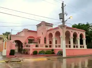Gomez Residencia