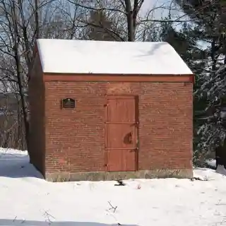 Powder House Lot