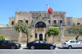 Casa Leoni