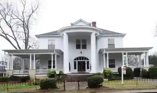 McWhirter House
