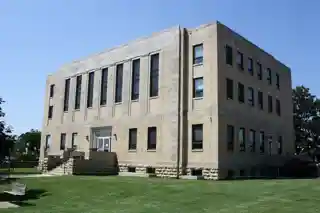 Baxter County Courthouse