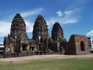 Phra Prang Sam Yod