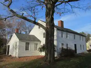Parsons, Shepherd, and Damon Parsons Houses Historic District