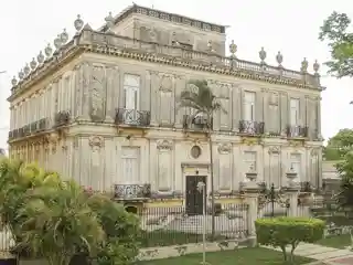The Cámara Houses