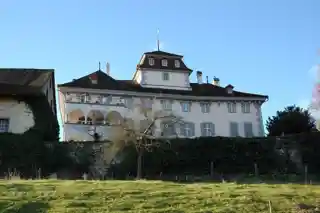 Hilfikon Castle