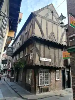 41–42 The Shambles